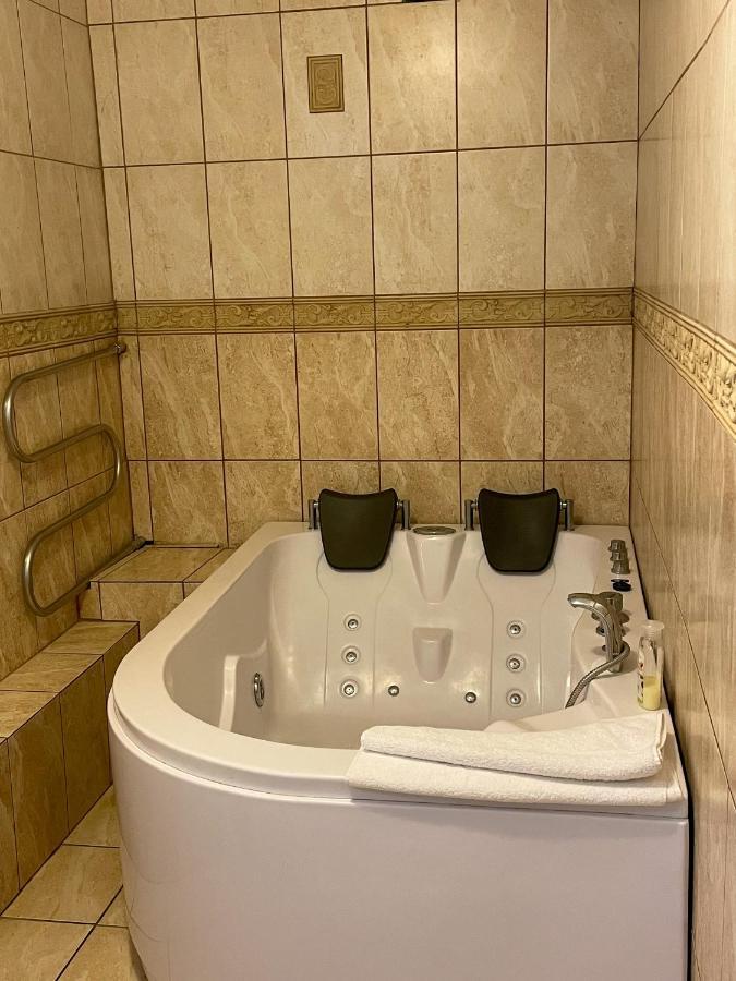 Taurage Hotel Εξωτερικό φωτογραφία
